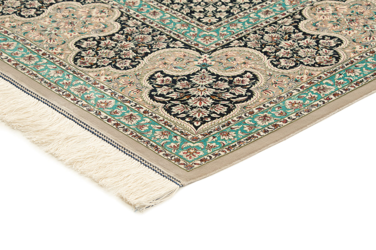 Rechteck Teppich Ghom Design in Grau von Hadorn™ - Lifestyle Image