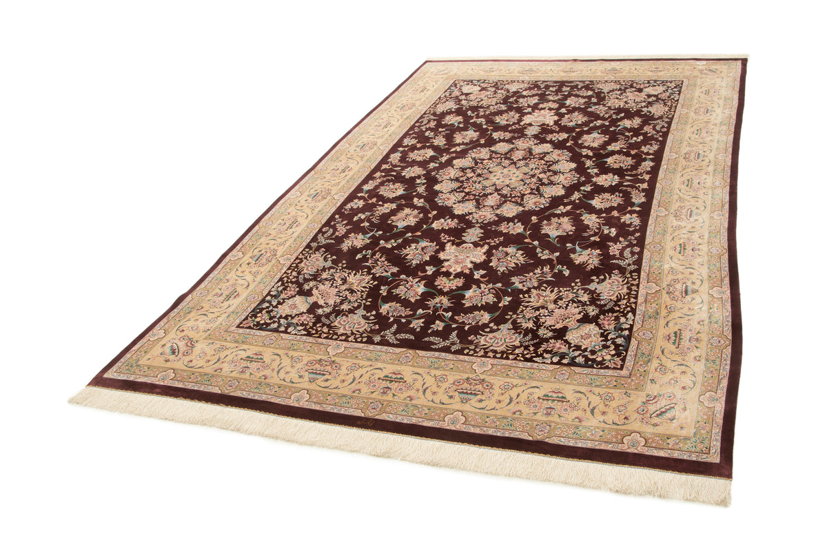 Rechteck Teppich Ghom Design in Lila von Hadorn™ - Lifestyle Image
