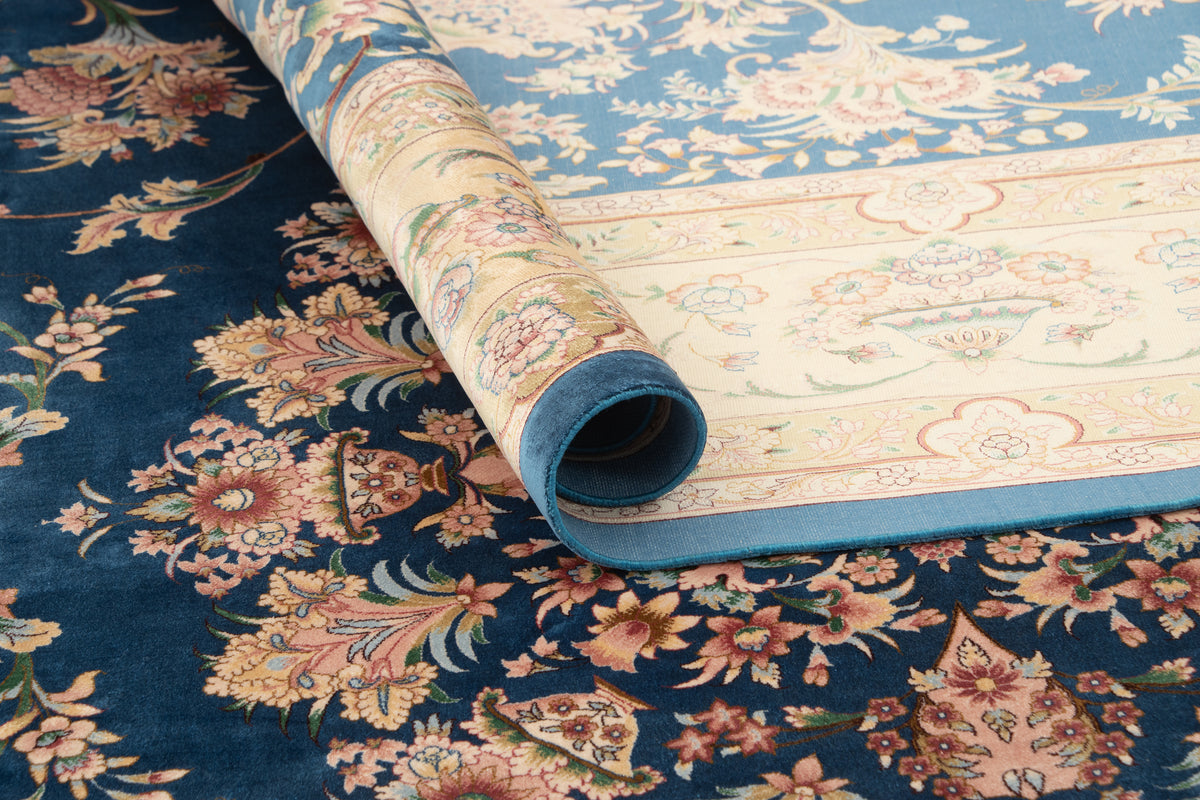 Rechteck Teppich Ghom Design in Blau von Hadorn™ - Lifestyle Image