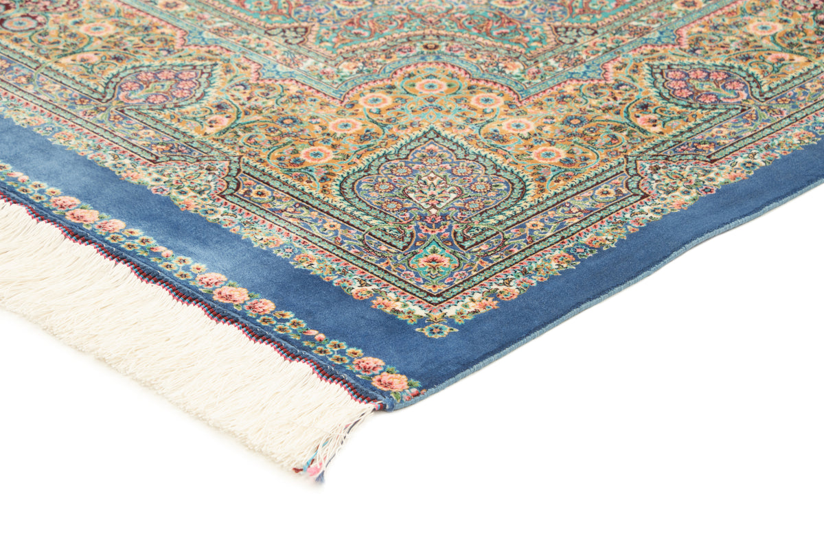 Rechteck Teppich Ghom Design in Blau von Hadorn™ - Lifestyle Image