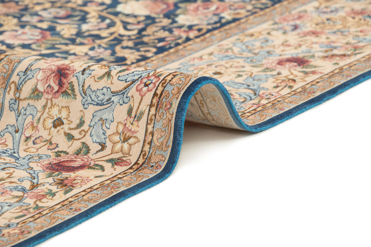 Rechteck Teppich Ghom Design in Blau von Hadorn™ - Lifestyle Image