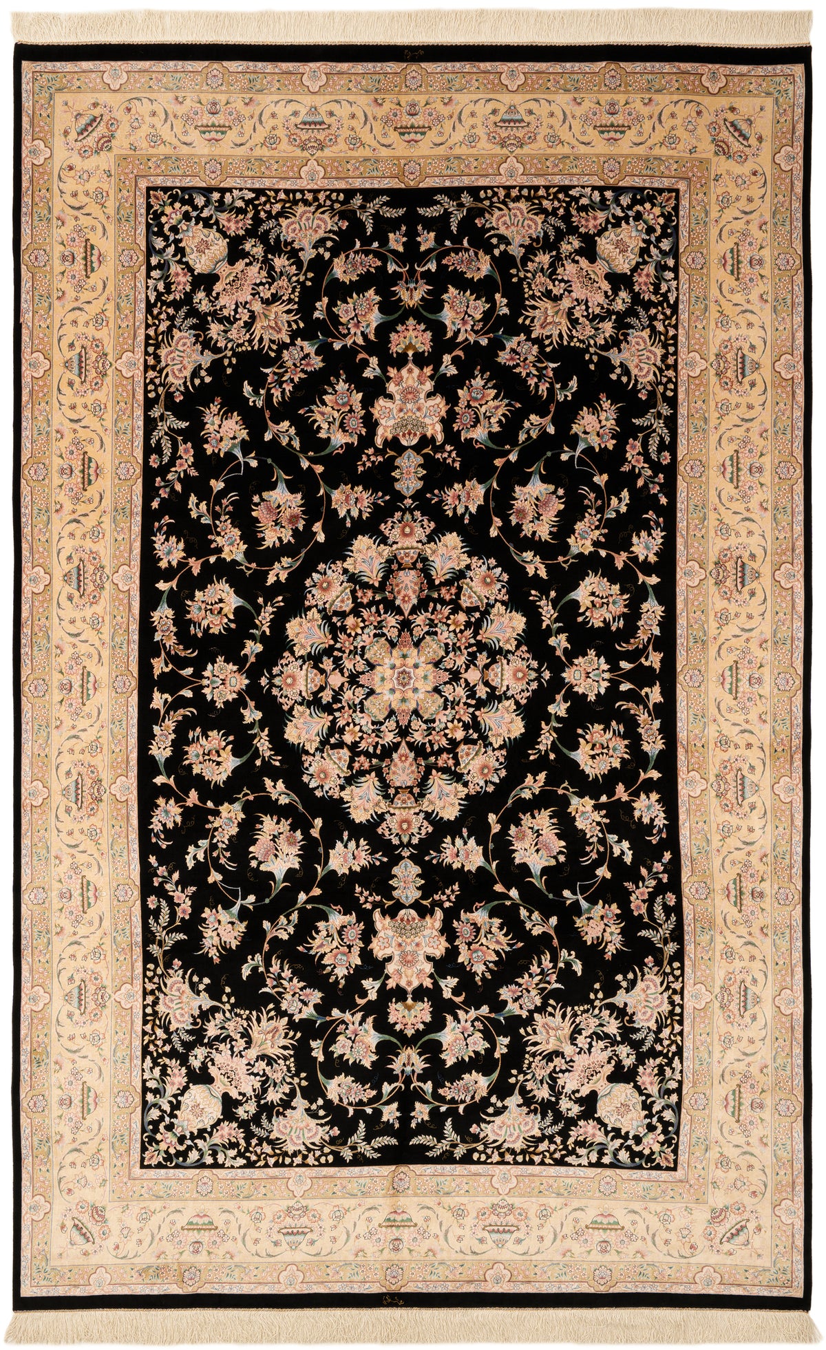 Rechteck Teppich Ghom Design in Schwarz von Hadorn™ - Lifestyle Image