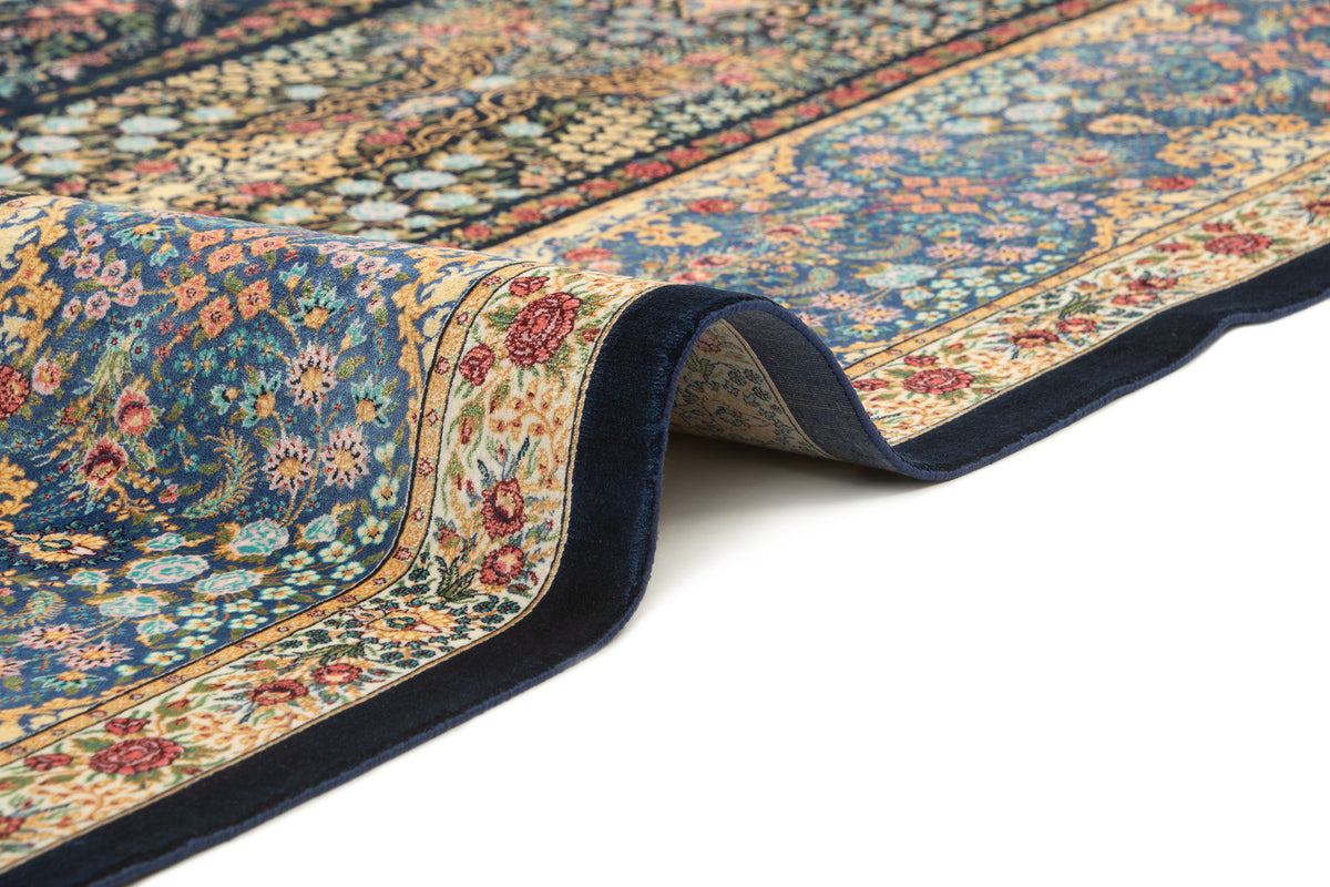 Rechteck Teppich Ghom Design in Dunkelblau von Hadorn™ - Lifestyle Image