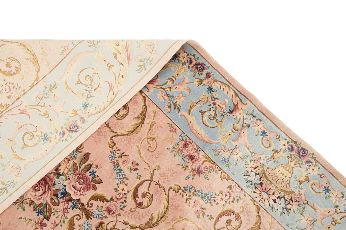 Rechteck Teppich Ghom Design in Rosa von Hadorn™ - Lifestyle Image