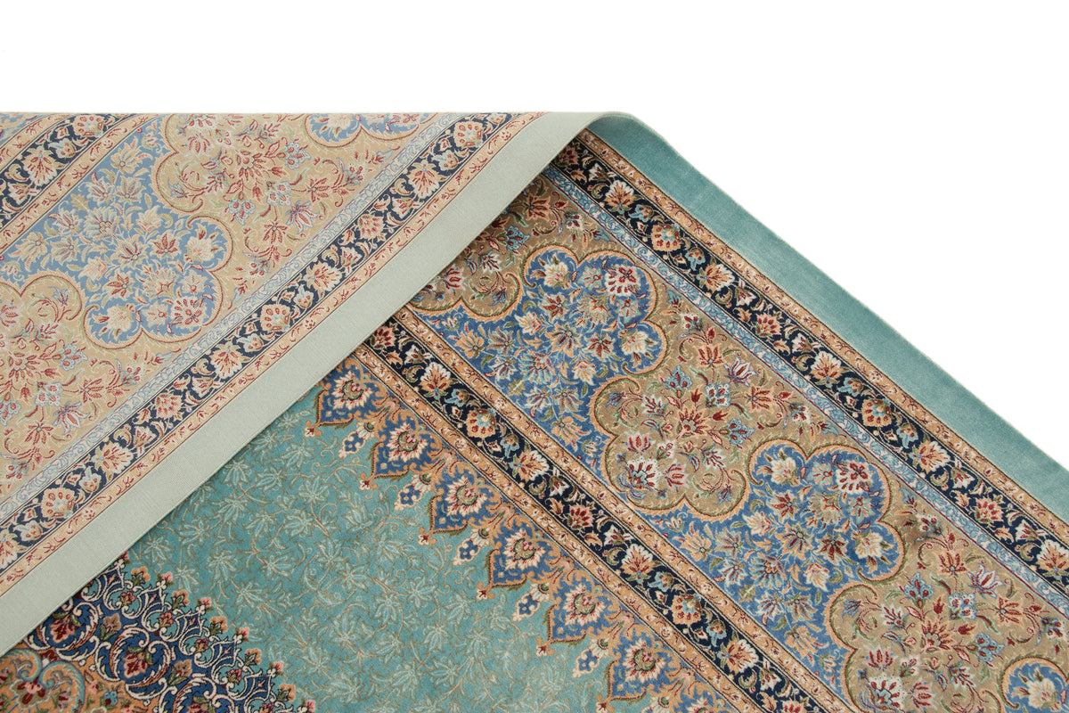 Rechteck Teppich Ghom Design in Blau von Hadorn™ - Lifestyle Image