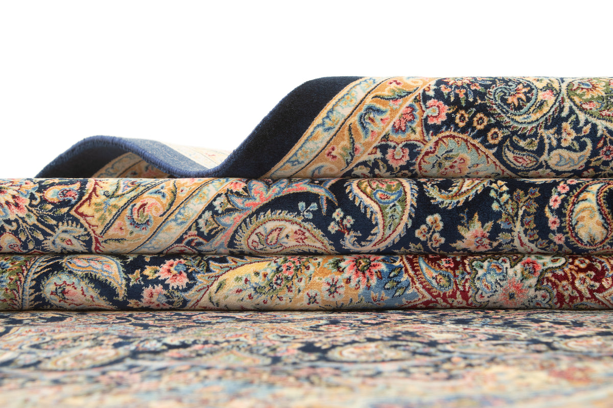 Rechteck Teppich Ghom Design in Beige von Hadorn™ - Lifestyle Image