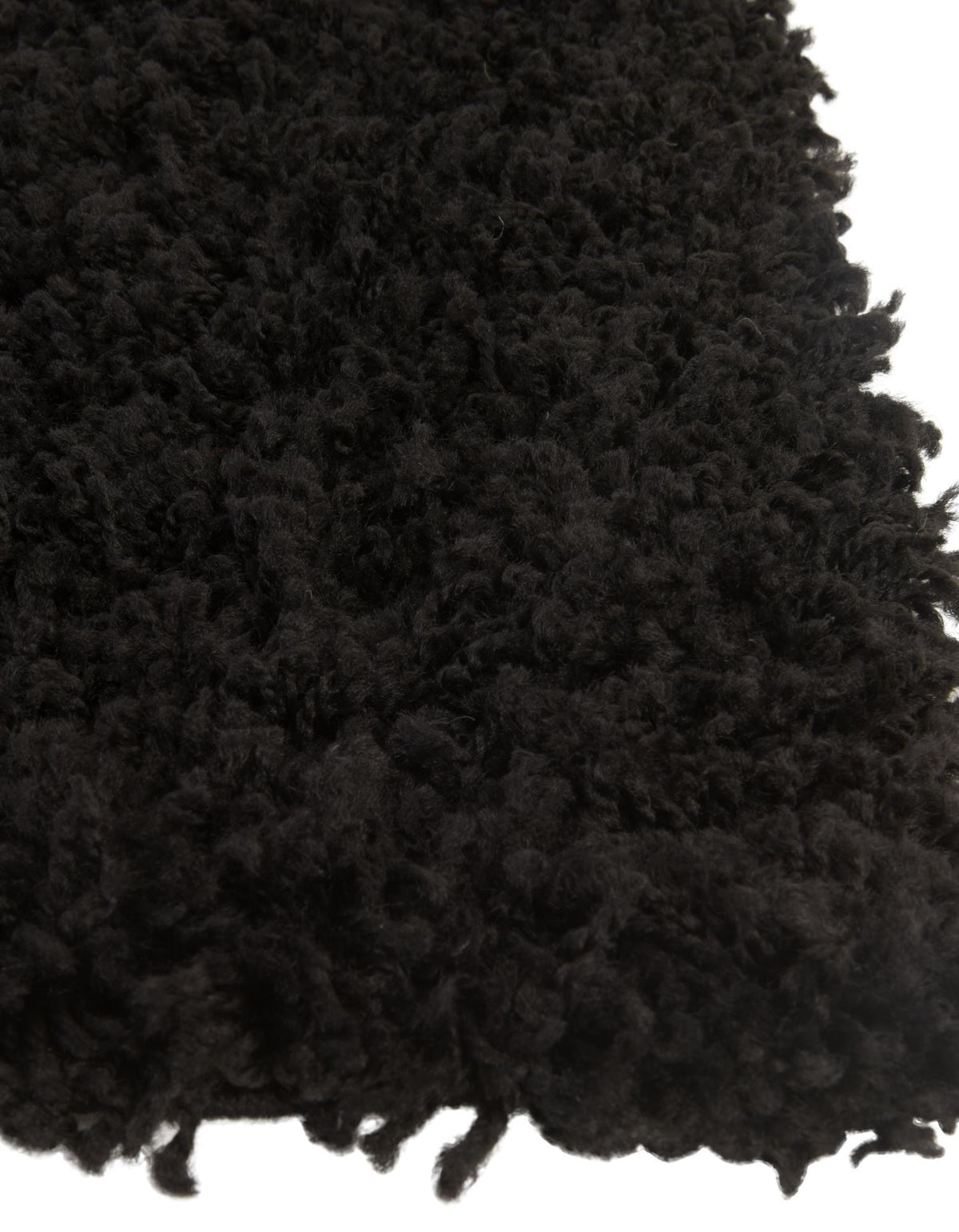 Rechteck Hochflorteppich Solid Shag in Schwarz von Hadorn™ - Lifestyle Image