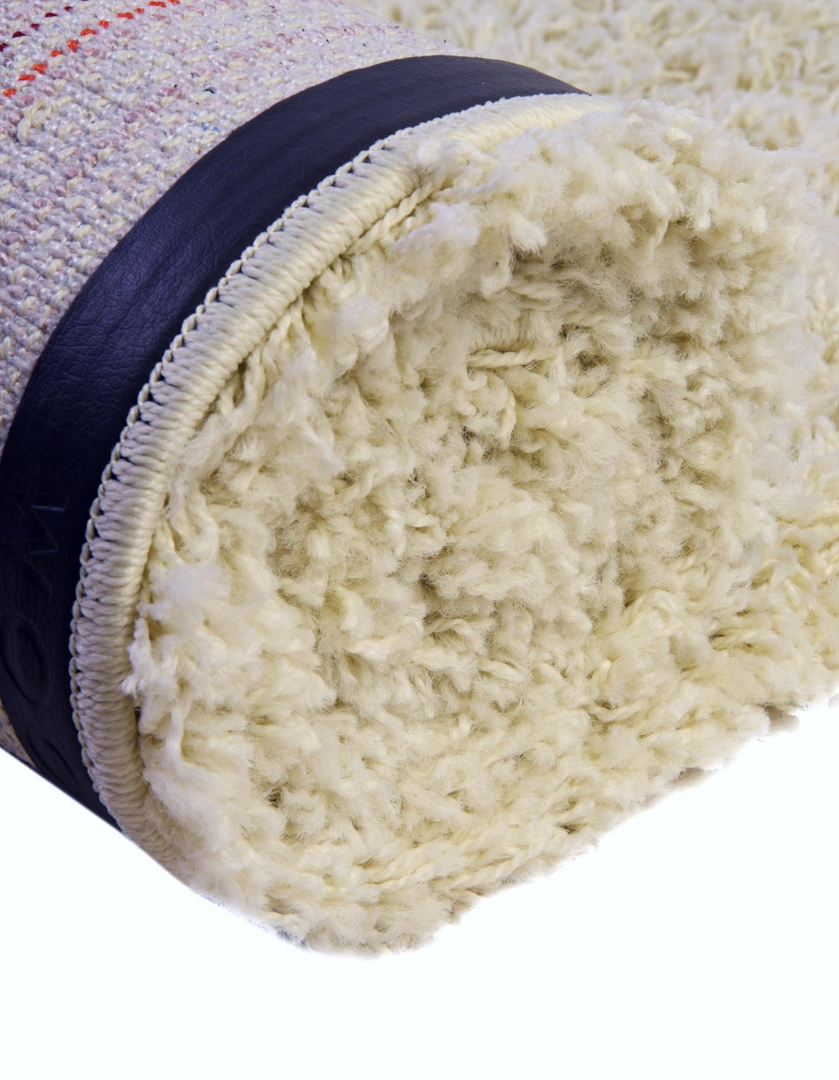 Quadratisch Hochflorteppich Solid Shag in Beige von Hadorn™ - Lifestyle Image