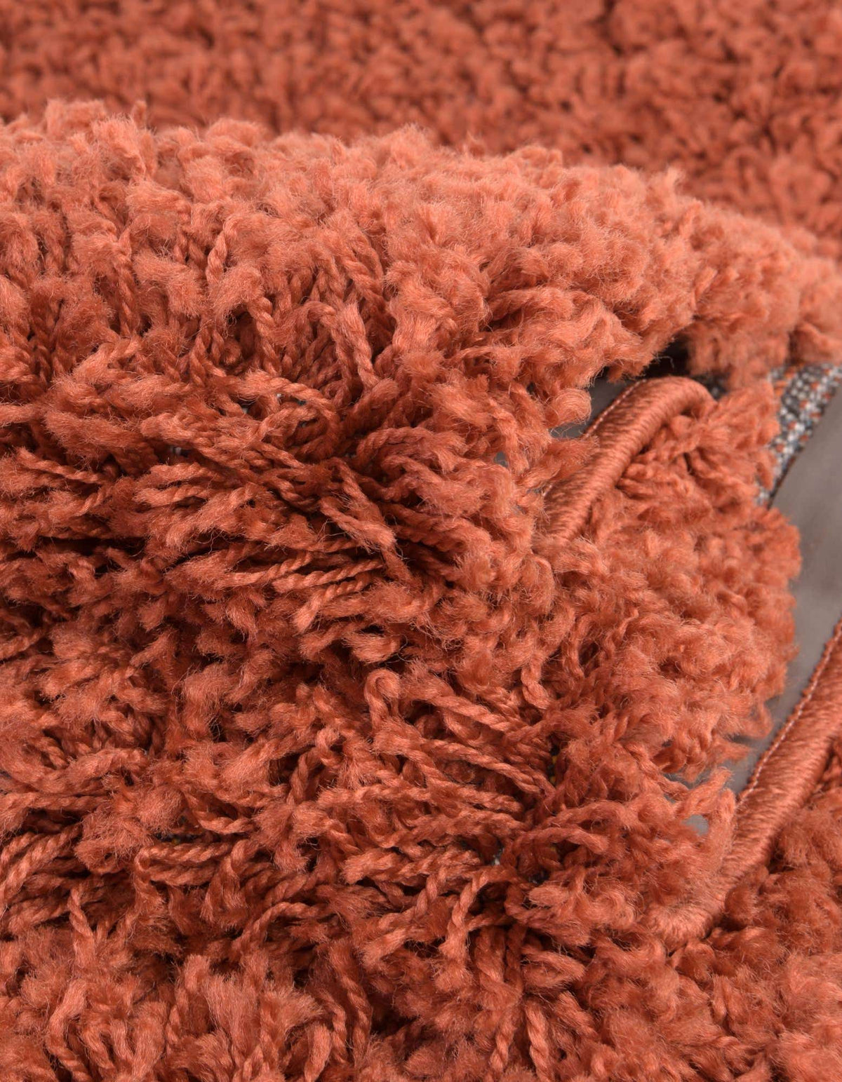 Rechteck Hochflorteppich Solid Shag in Terrakotta von Hadorn™ - Lifestyle Image