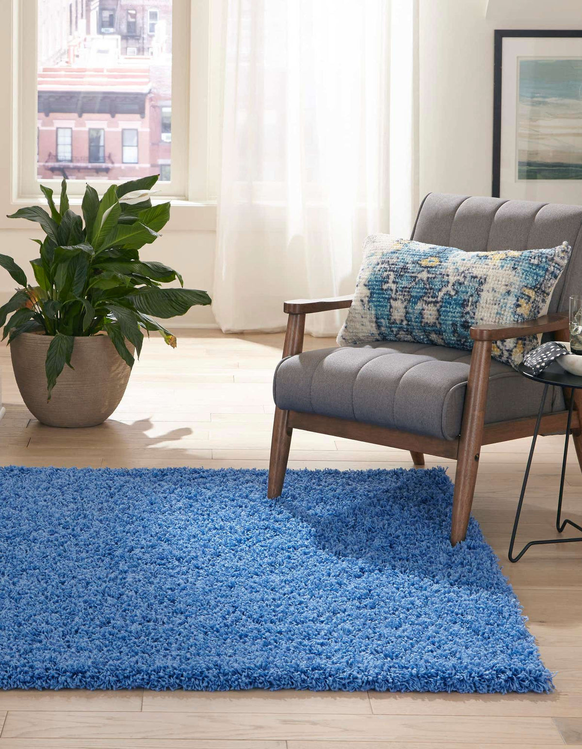 Rechteck Hochflorteppich Solid Shag in Periwinkle Blue von Hadorn™ - Lifestyle Image