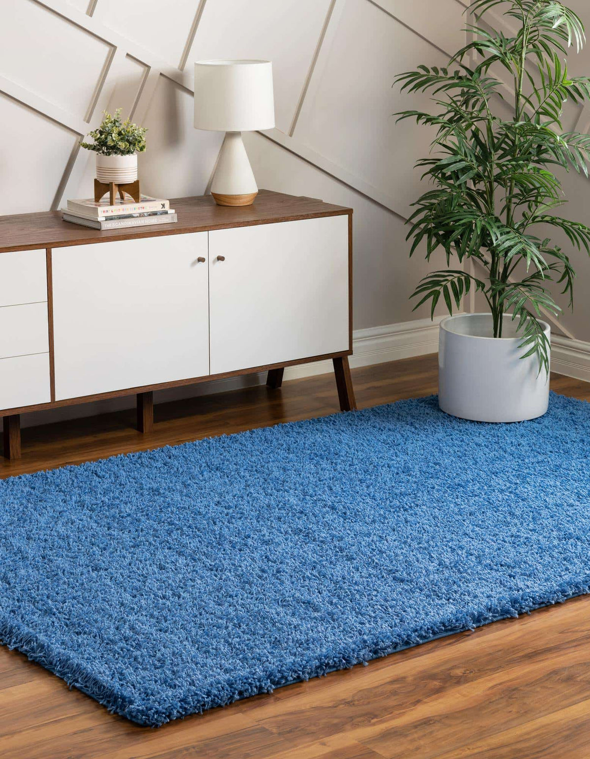 Rechteck Hochflorteppich Solid Shag in Periwinkle Blue von Hadorn™ - Lifestyle Image