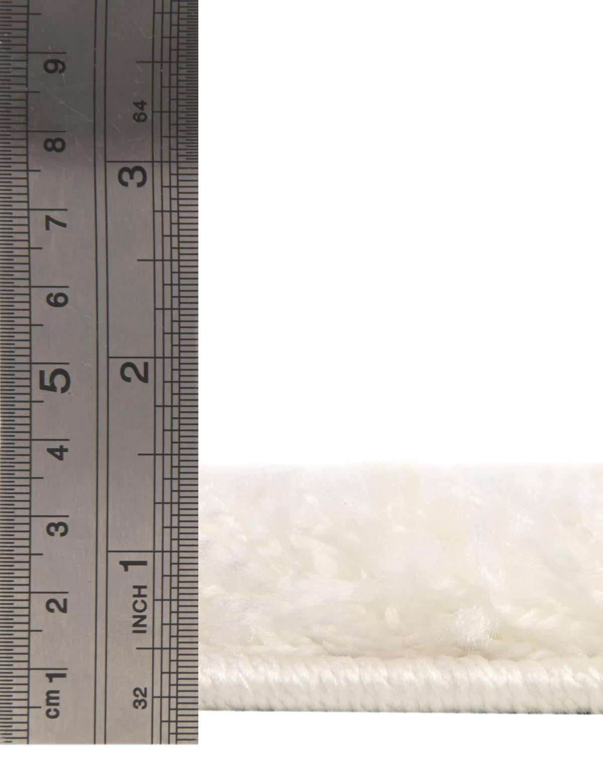 Rund Hochflorteppich Solid Shag in Weiss von Hadorn™ - Lifestyle Image