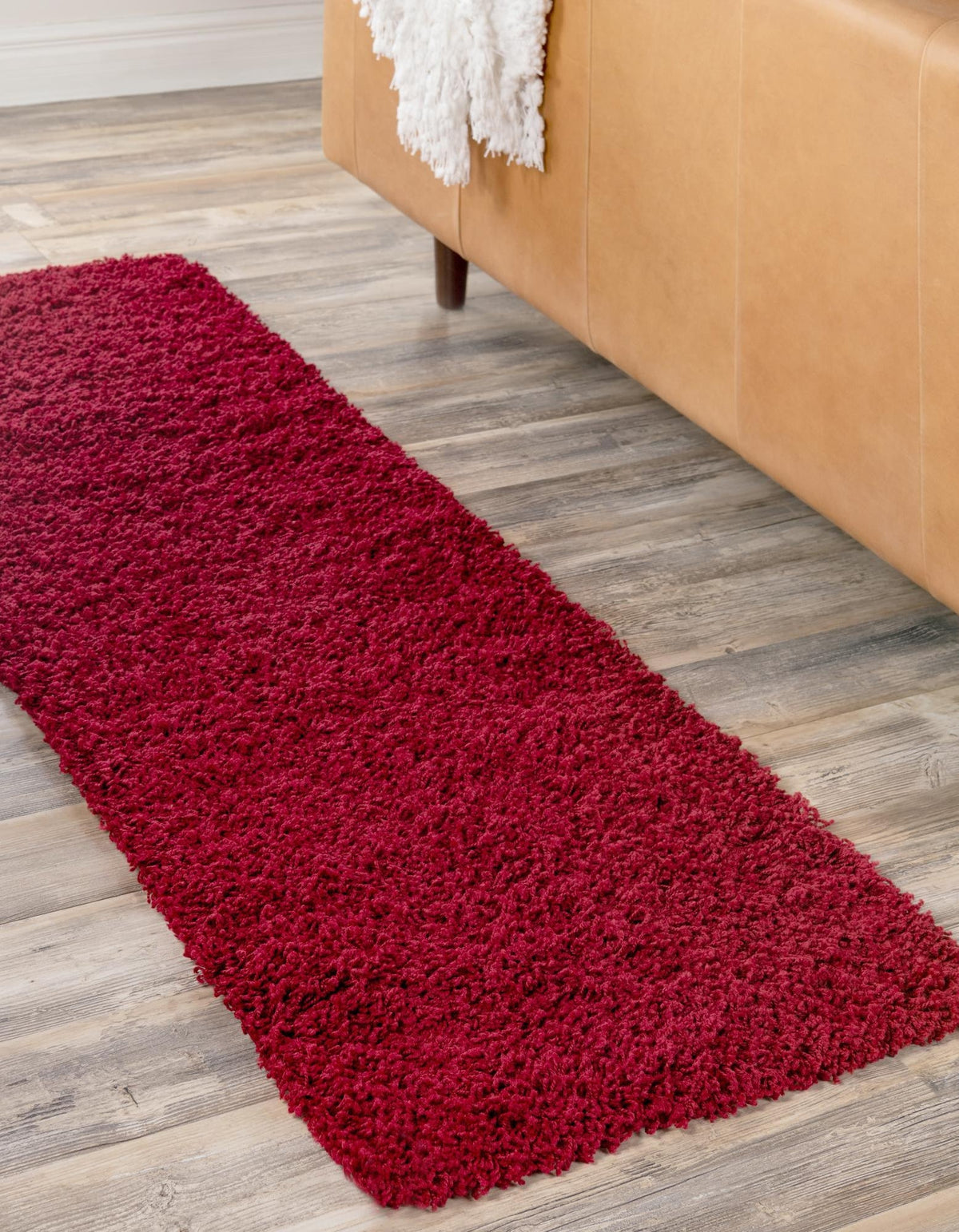 Läufer Hochflorteppich Solid Shag in Rot von Hadorn™ - Lifestyle Image