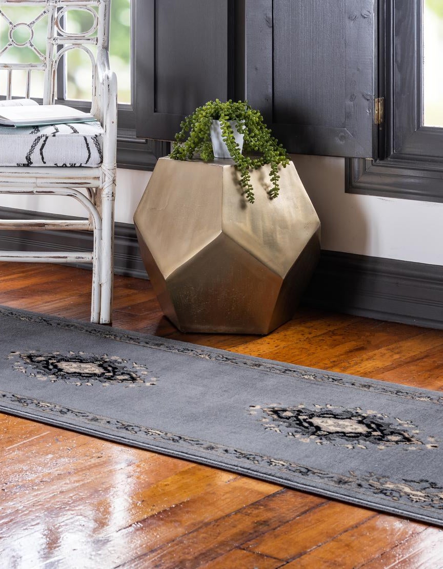 Läufer Teppich Mashhad Design in Grau von Hadorn™ - Lifestyle Image