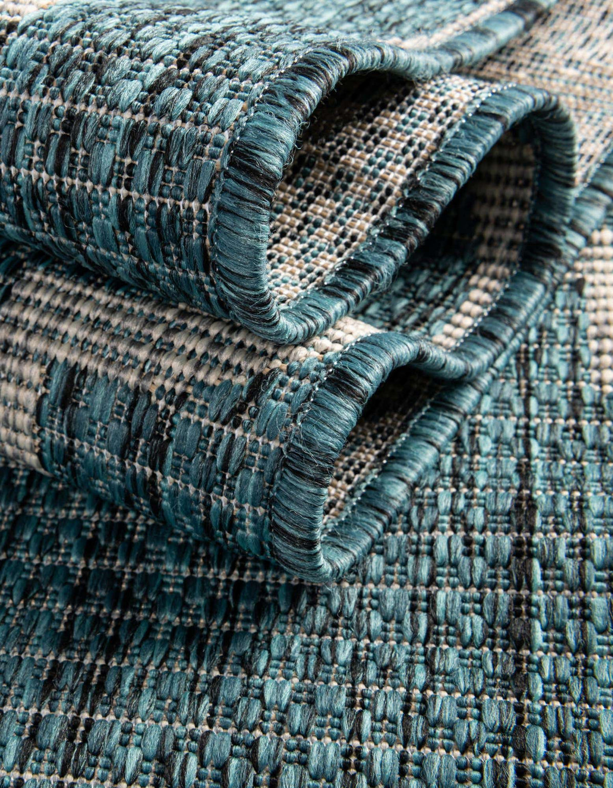 Rund Outdoor Teppich Tulum Outdoor in Blaugrün von Hadorn™ - Lifestyle Image