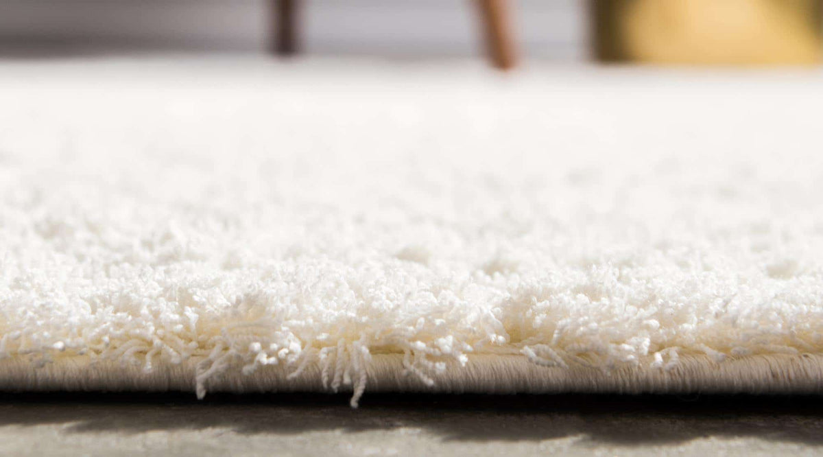 Quadratisch Teppich Luzern in Weiss von Hadorn™ - Lifestyle Image