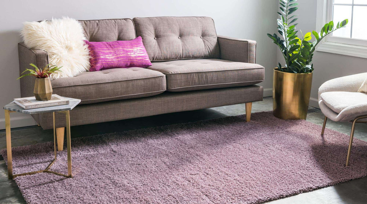 Quadratisch Teppich Luzern in Violett von Hadorn™ - Lifestyle Image