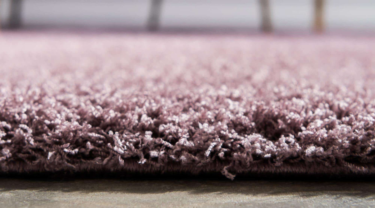 Quadratisch Teppich Luzern in Violett von Hadorn™ - Lifestyle Image