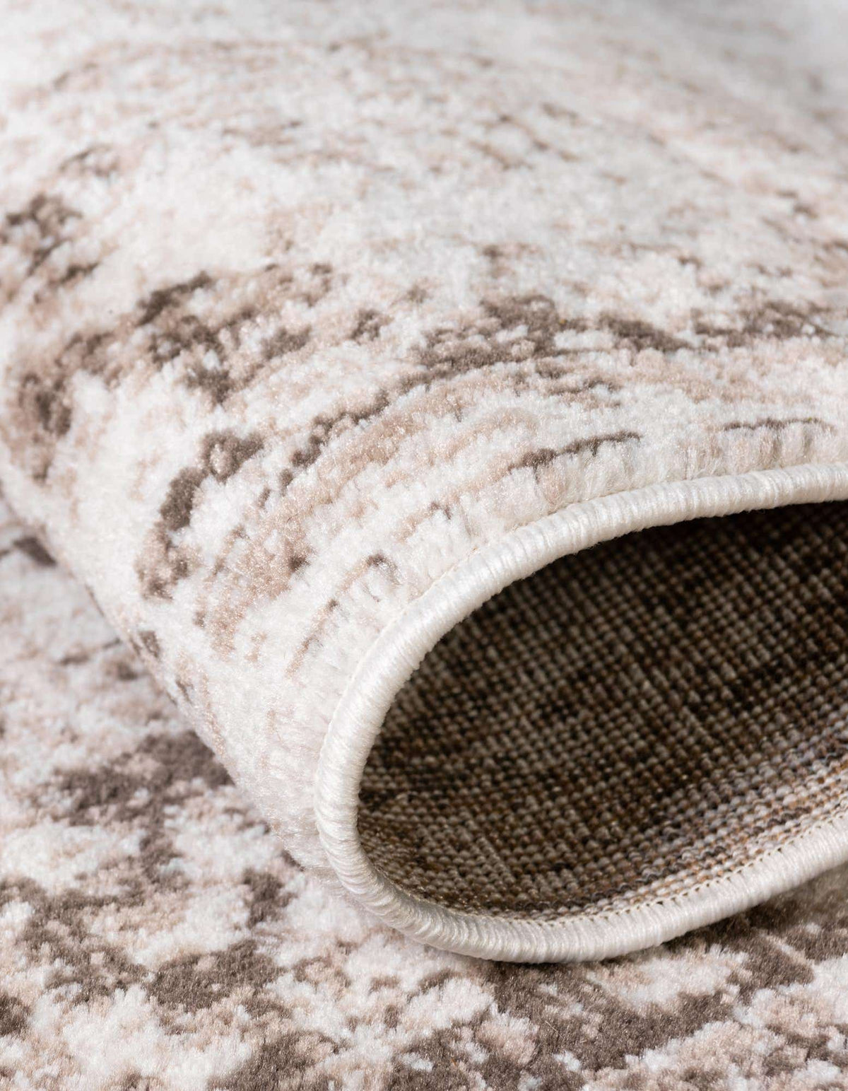 Läufer Teppich Monaco in Beige von Hadorn™ - Lifestyle Image