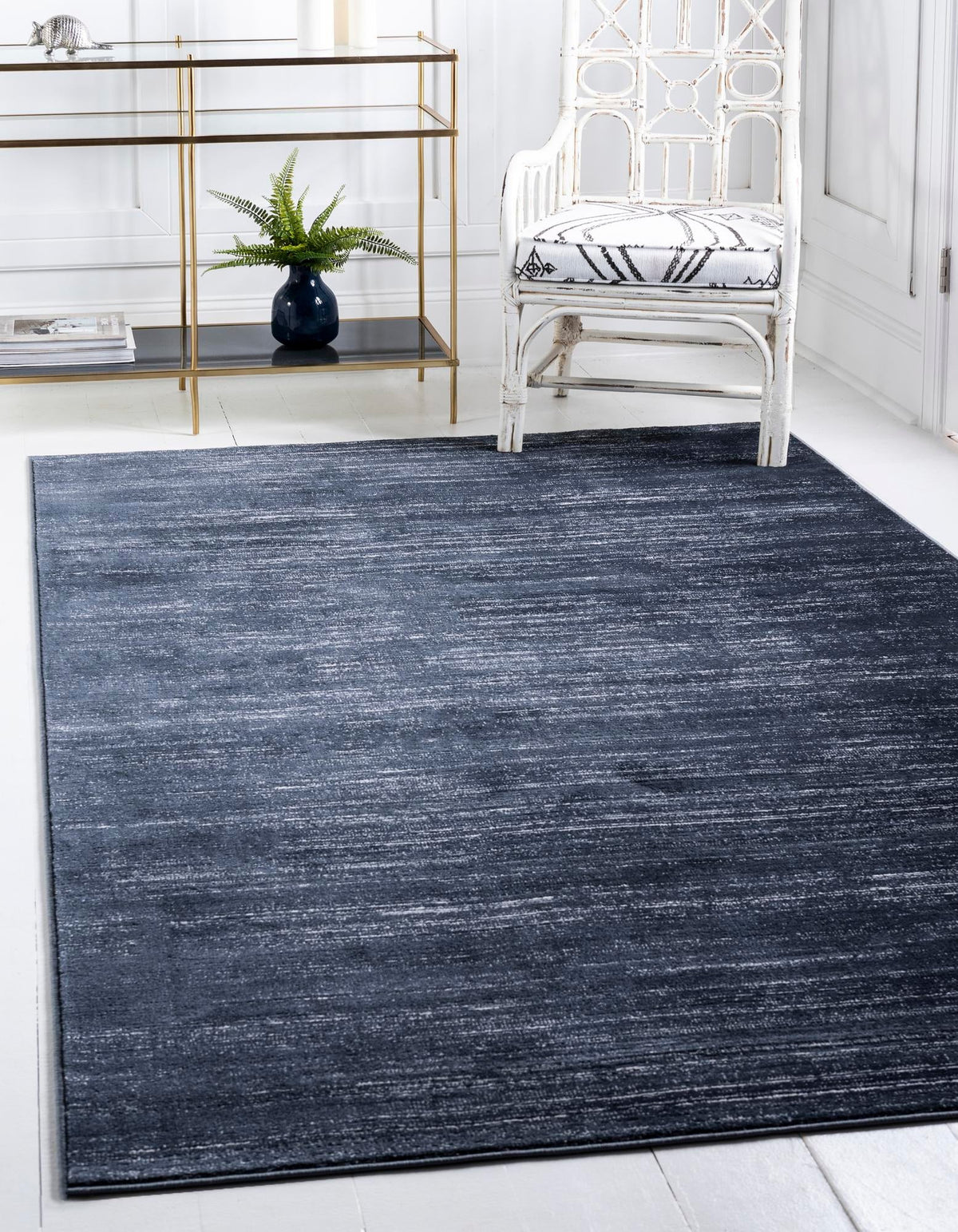 Rechteck Teppich Bellevue in Marineblau von Hadorn™ - Lifestyle Image