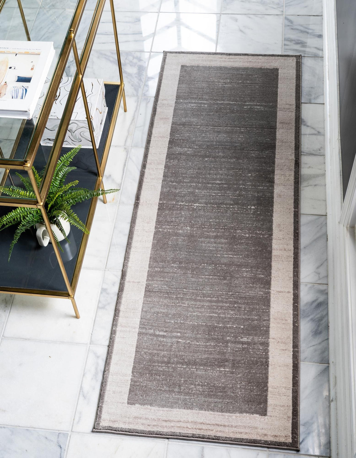 Läufer Teppich Bellevue in Grau von Hadorn™ - Lifestyle Image