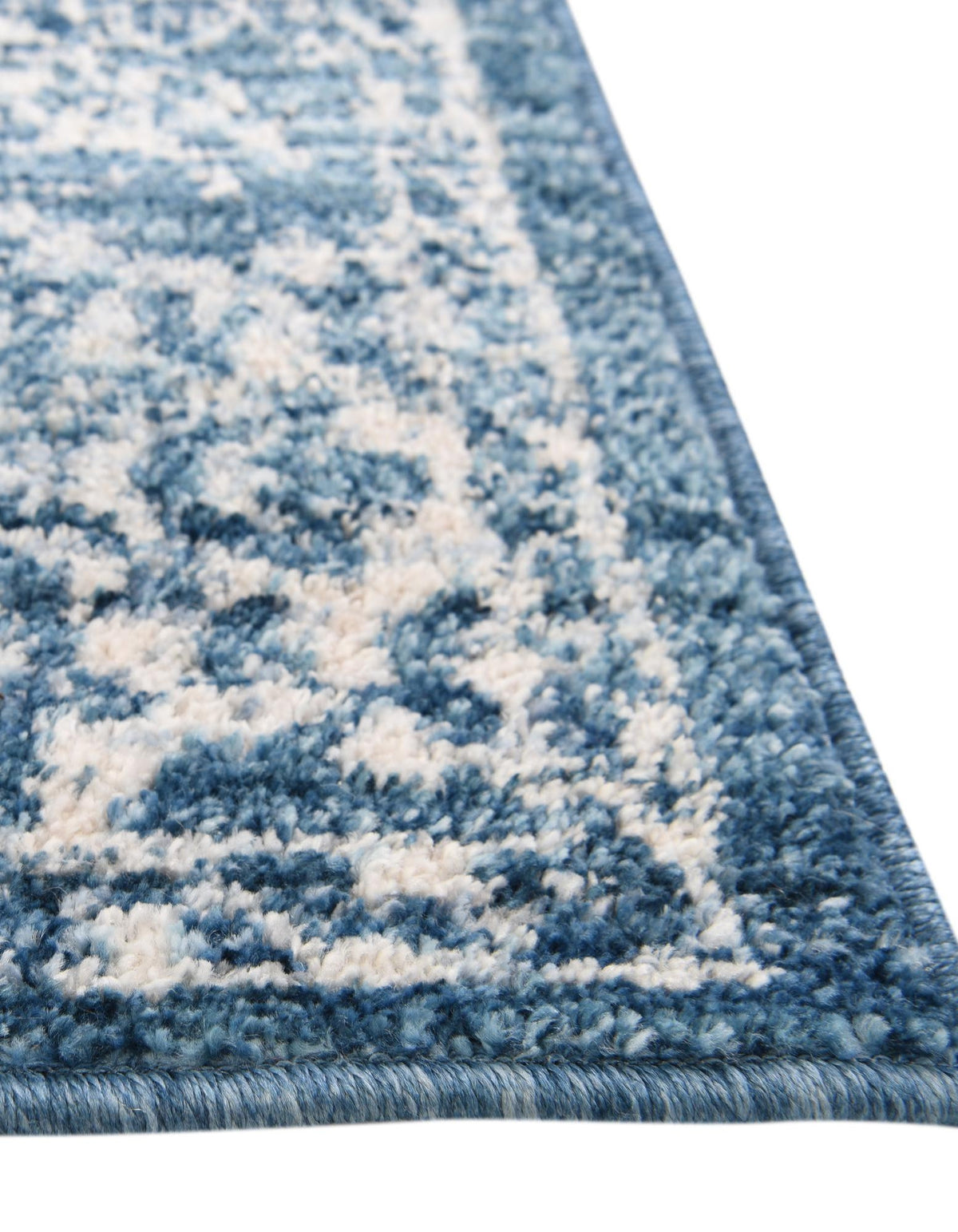 Läufer Teppich Brooklyn in Blau von Hadorn™ - Lifestyle Image