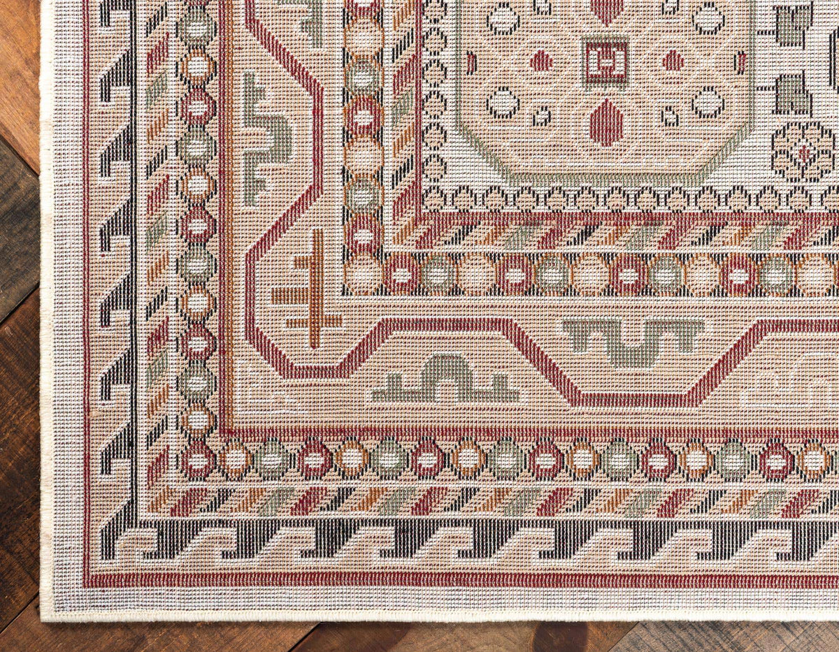 Rechteck Teppich Gharajeh in Beige von Hadorn™ - Lifestyle Image