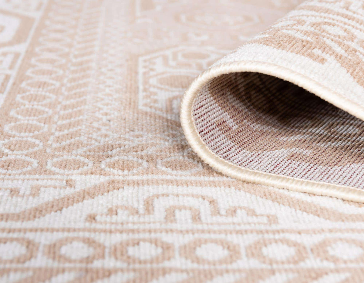 Läufer Teppich Gharajeh in Beige von Hadorn™ - Lifestyle Image