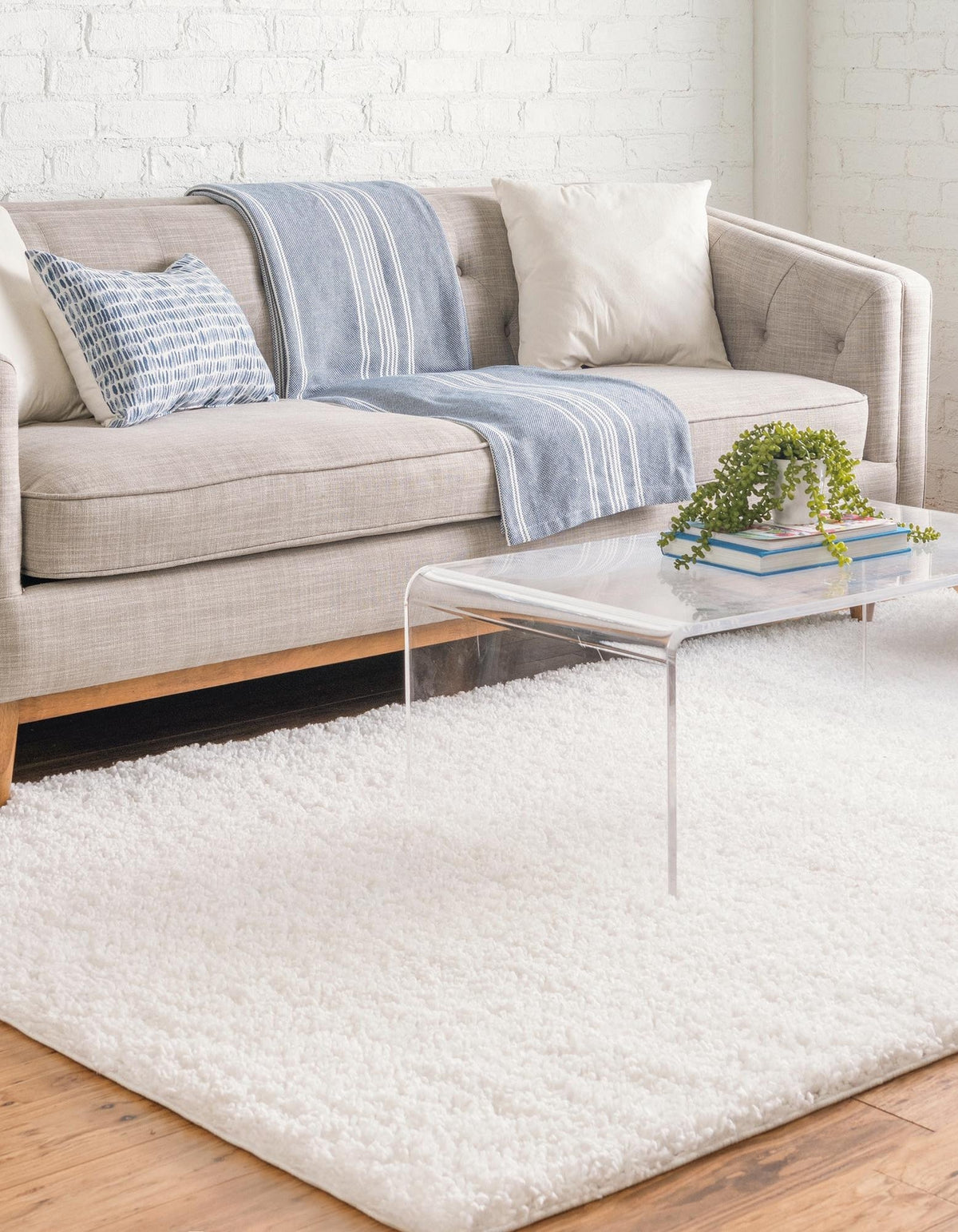 Rechteck Hochflorteppich Zermatt Shag in Beige von Hadorn™ - Lifestyle Image
