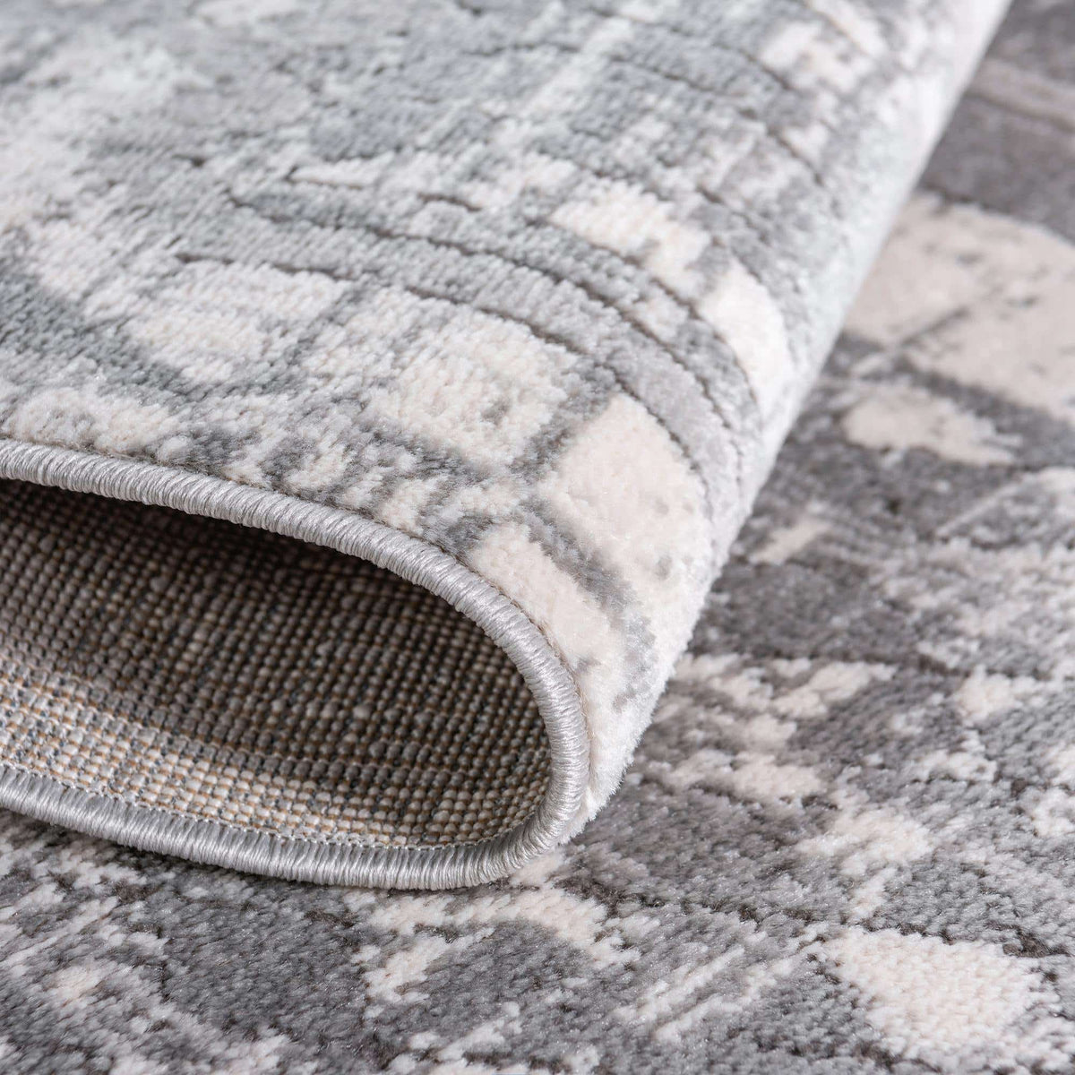 Quadratisch Teppich Oregon in Grau von Hadorn™ - Lifestyle Image