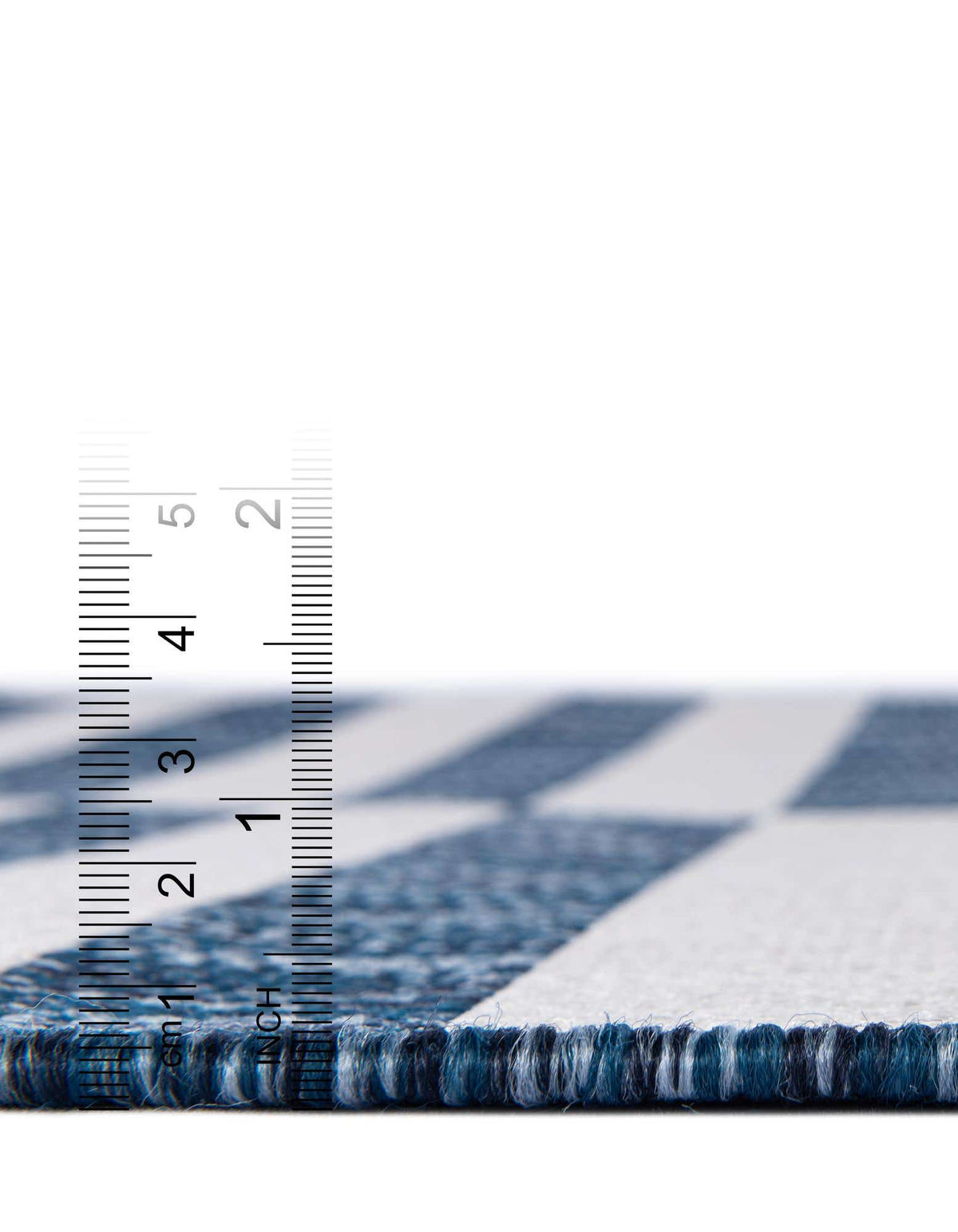 Rechteck Outdoor Teppich Outdoor Striped in Blau von Hadorn™ - Lifestyle Image