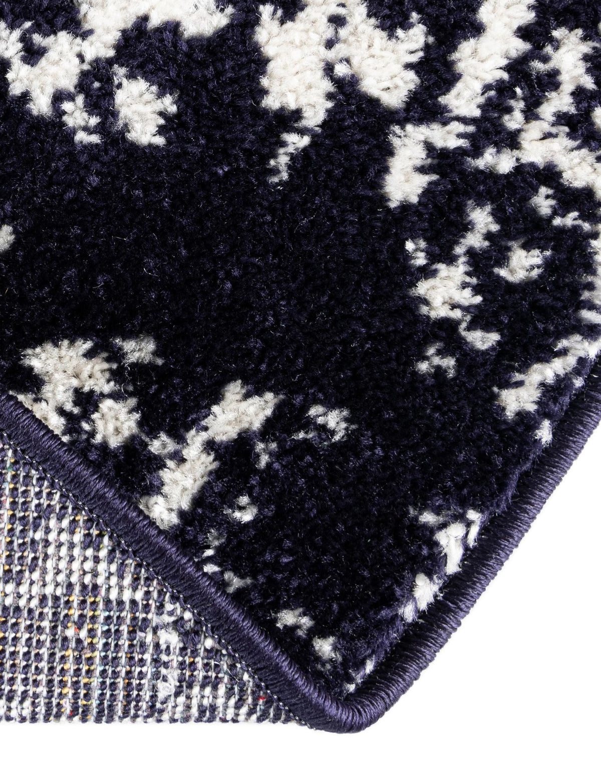 Oval Teppich Arlington in Marineblau von Hadorn™ - Lifestyle Image
