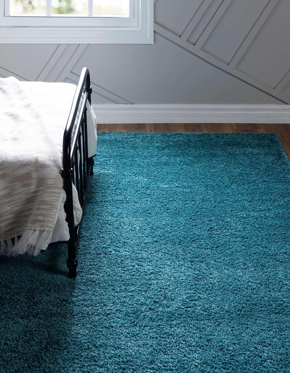 Rechteck Hochflorteppich Soft Solid Shag in Türkis von Hadorn™ - Lifestyle Image