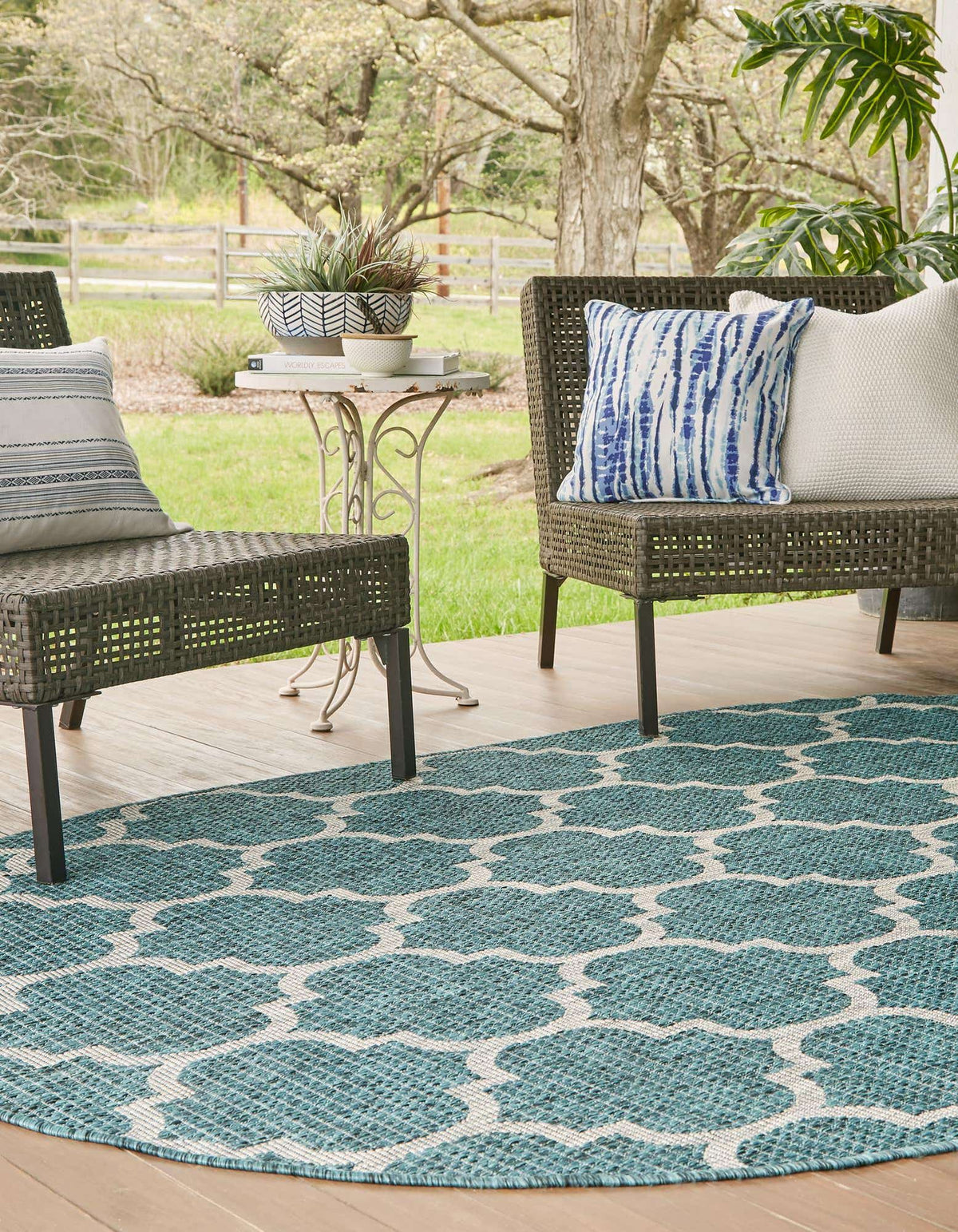 Oval Outdoor Teppich Tulum Outdoor in Blaugrün von Hadorn™ - Lifestyle Image