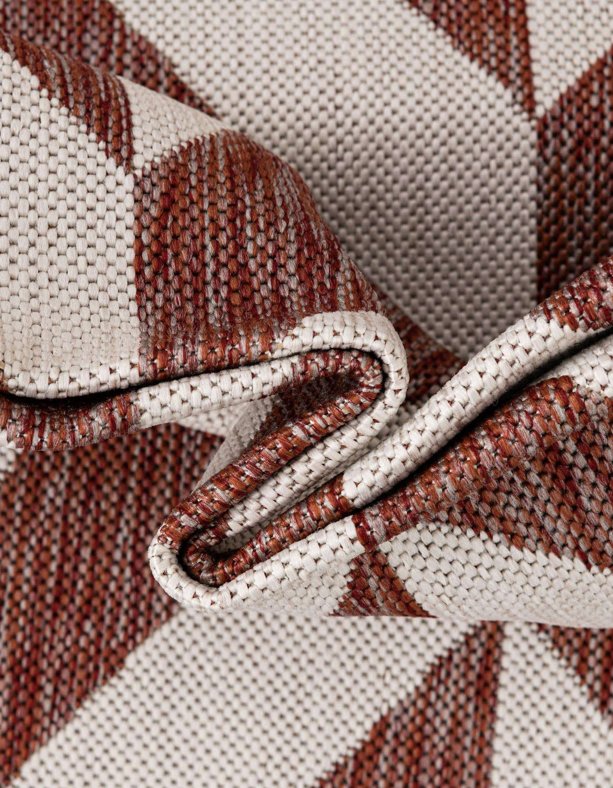 Rechteck Outdoor Teppich Jill Zarin Outdoor in Rostrot von Hadorn™ - Lifestyle Image