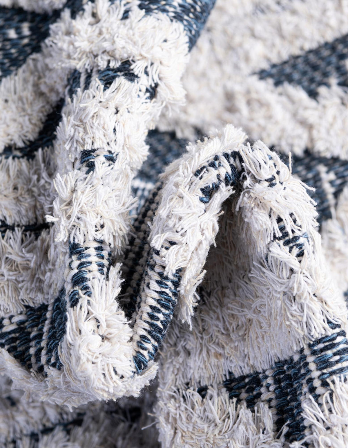 Rechteck Teppich Sabrina Soto Casa in Marineblau von Hadorn™ - Lifestyle Image