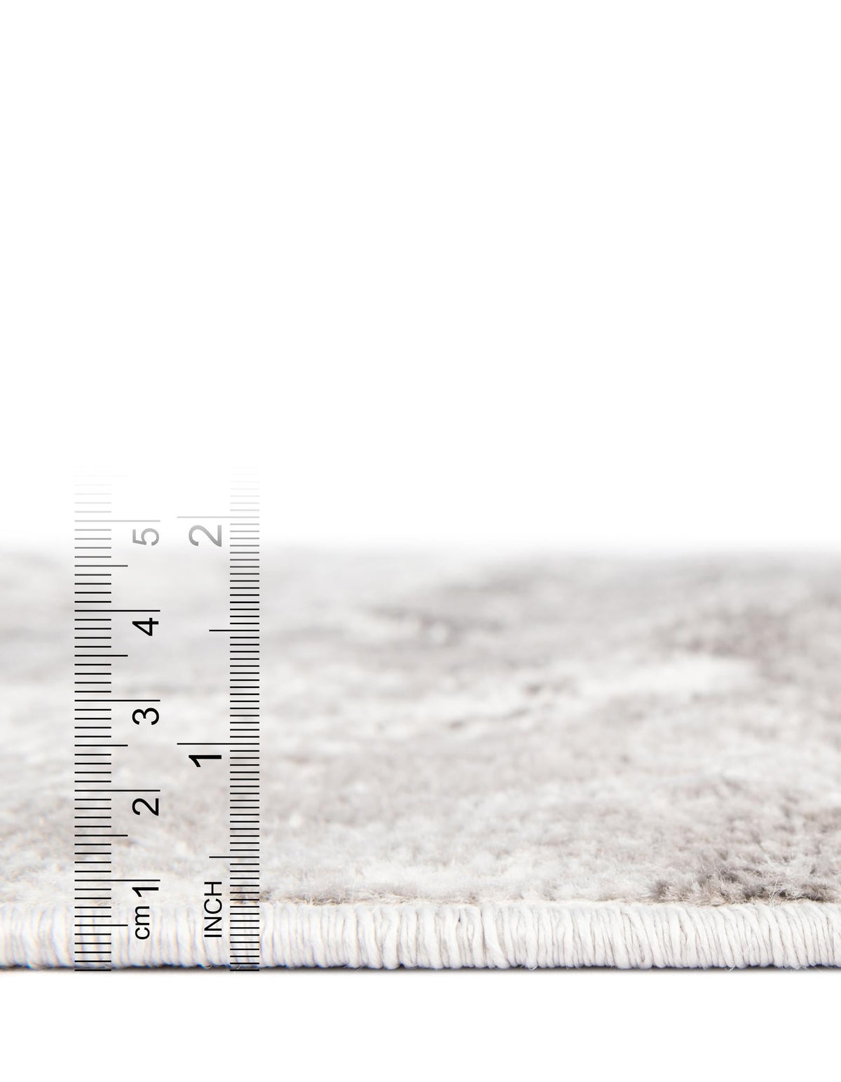 Quadratisch Teppich Aurora in Steingrau von Hadorn™ - Lifestyle Image