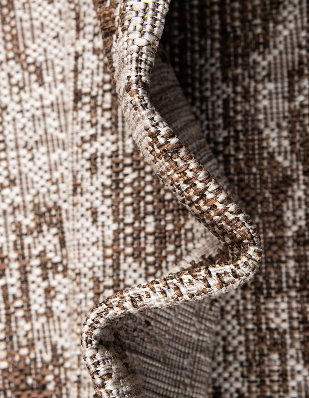 Rechteck Outdoor Teppich Tulum Outdoor Modern in Braun von Hadorn™ - Lifestyle Image