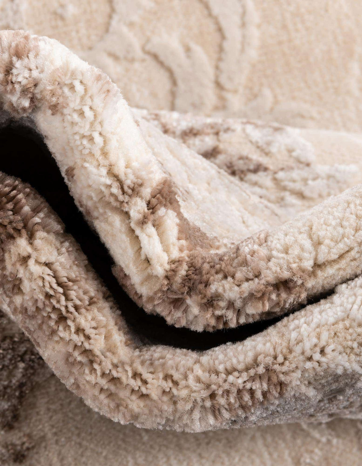 Rechteck Teppich Finsbury in Beige von Hadorn™ - Lifestyle Image