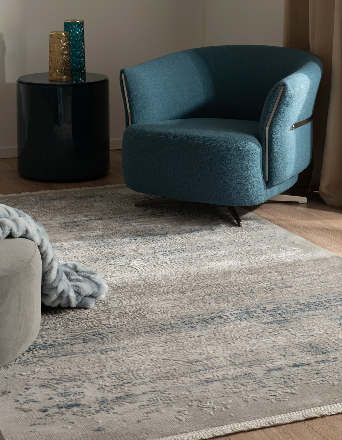 Rechteck Teppich Davos Charme in Blau von Hadorn™ - Lifestyle Image