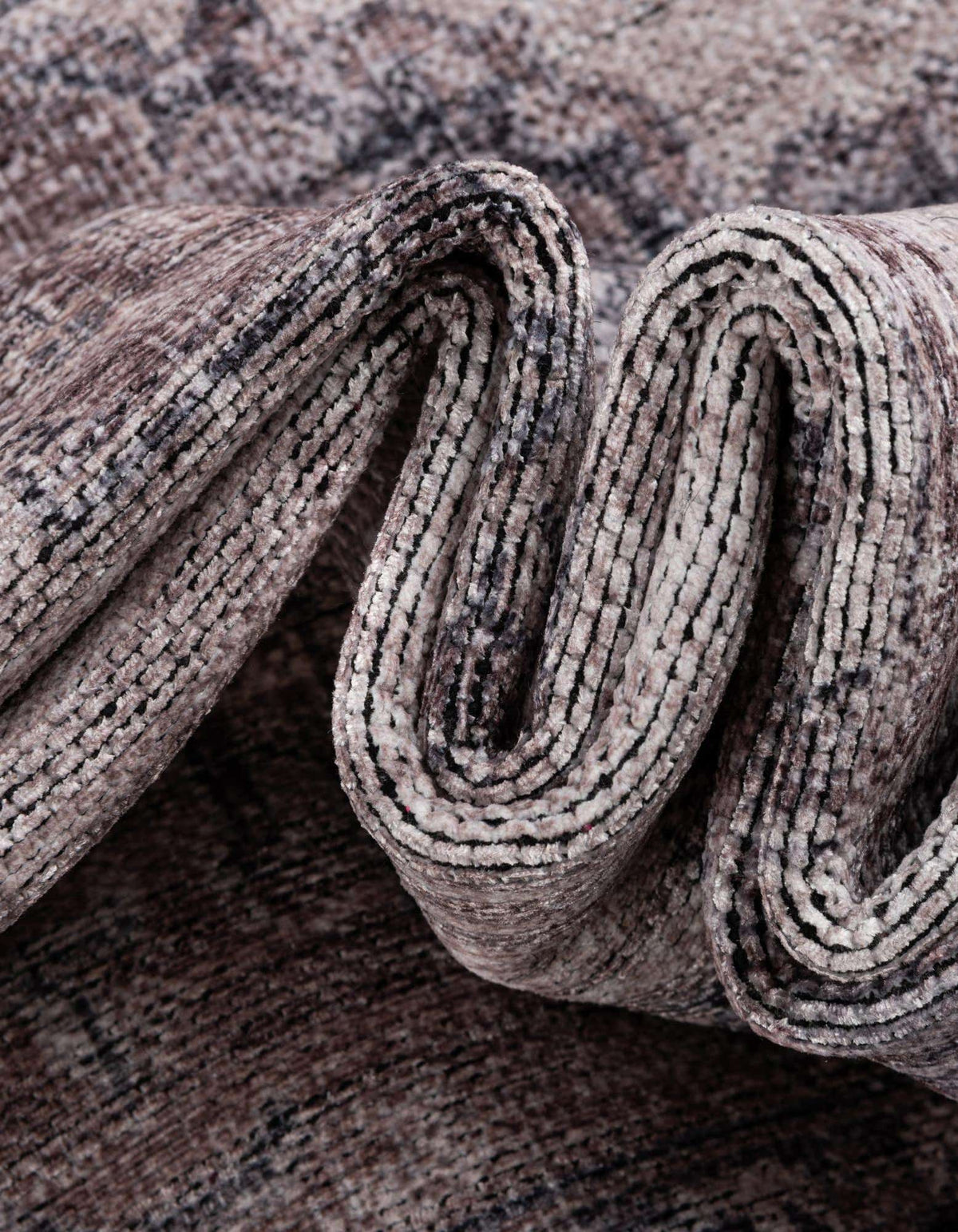 Rechteck Teppich Mangata in Elfenbein und Grau von Hadorn™ - Lifestyle Image