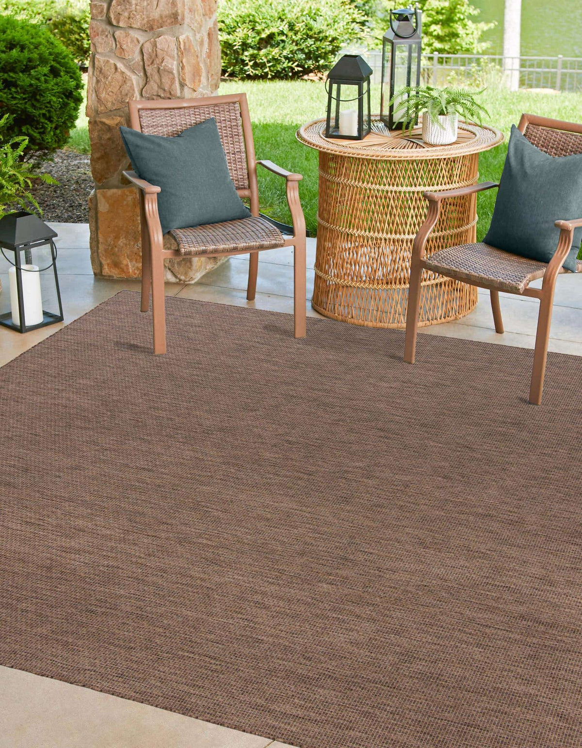 Quadratisch Outdoor Teppich Tulum Outdoor in Hellbraun von Hadorn™ - Lifestyle Image