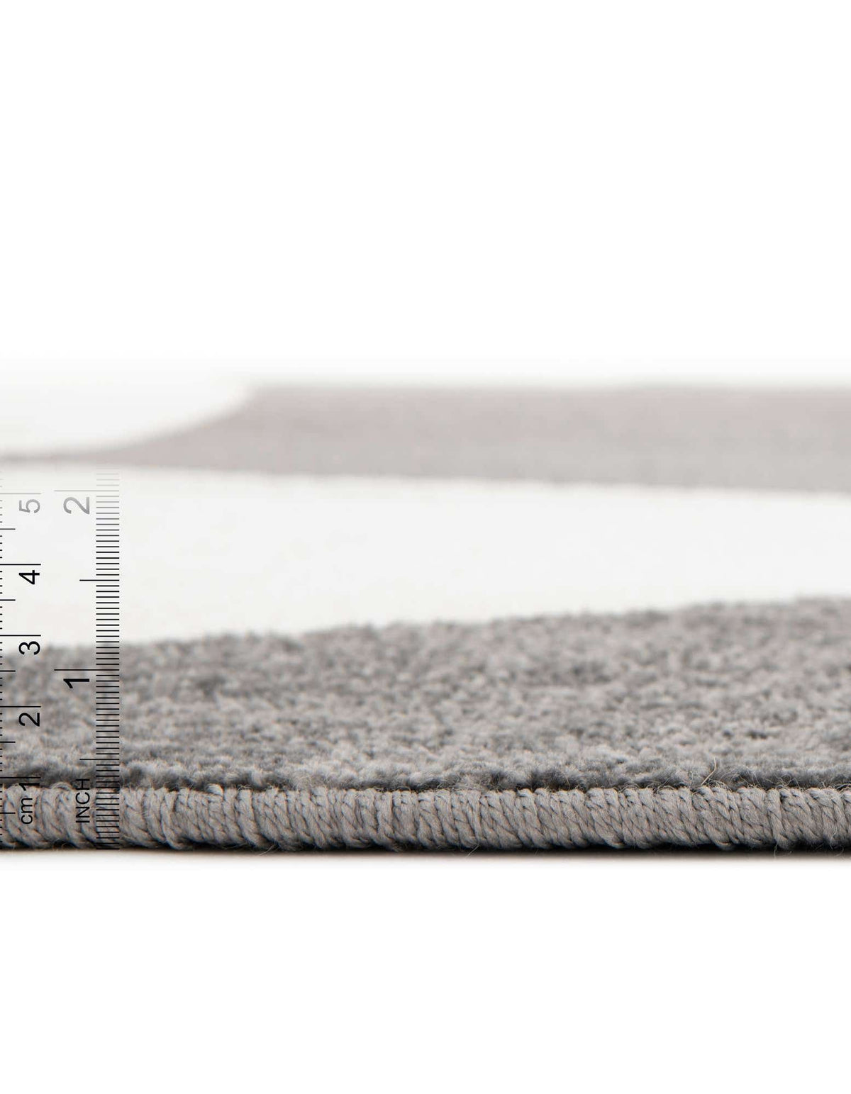 Rund Teppich Whimsy Kids in Schwarz und Weiss von Hadorn™ - Lifestyle Image