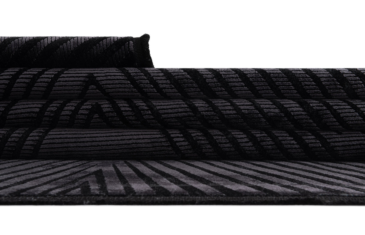 Läufer Luxus Teppich Laax in Schwarz von Hadorn™ - Lifestyle Image