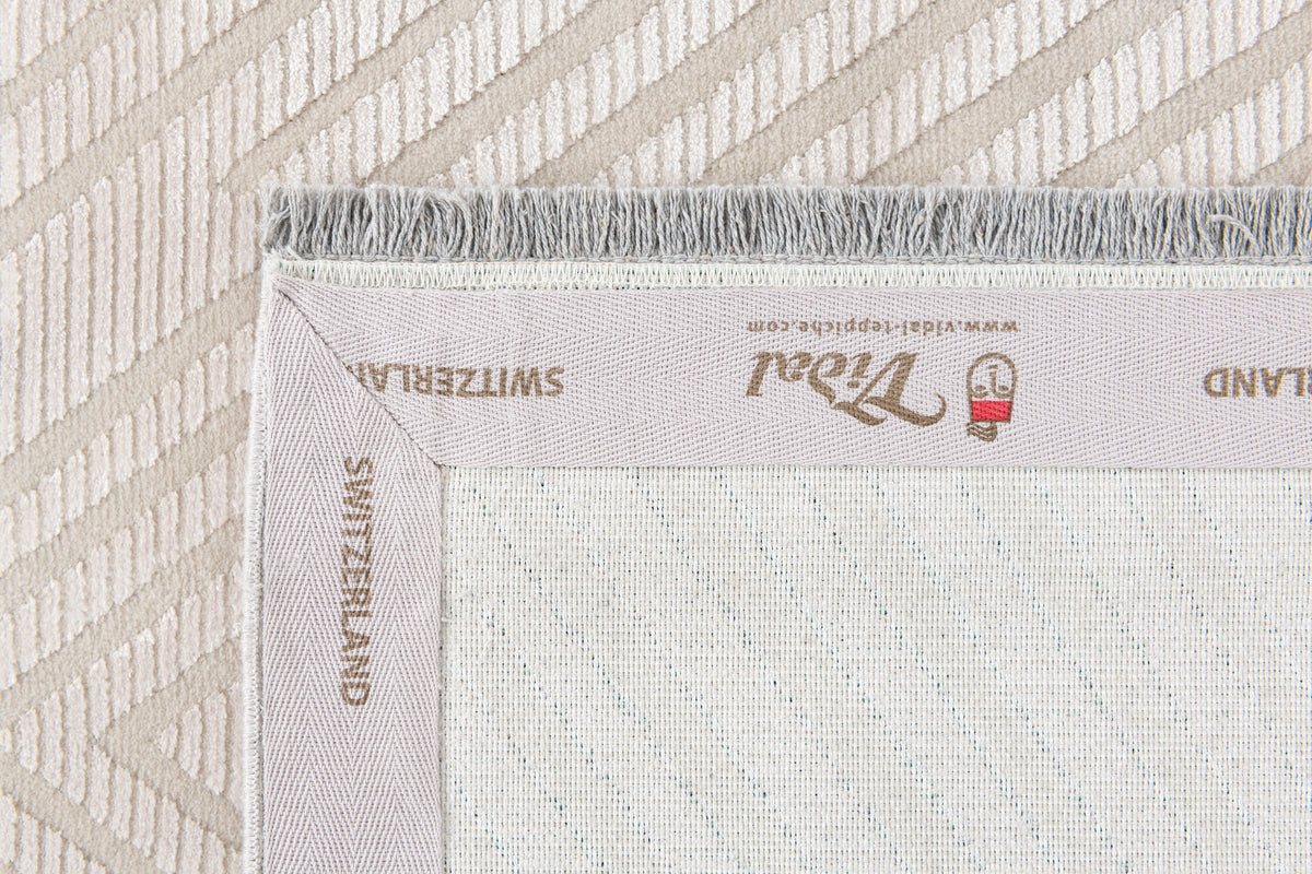 Läufer Luxus Teppich Laax in Creme von Hadorn™ - Lifestyle Image