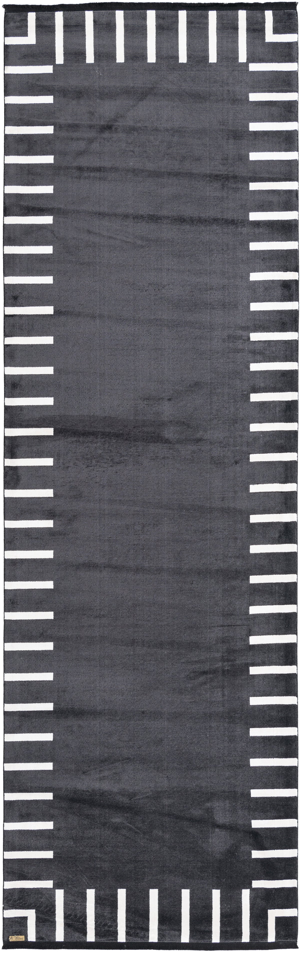Rechteck Luxus Teppich Laax in Schwarz von Hadorn™ - Lifestyle Image