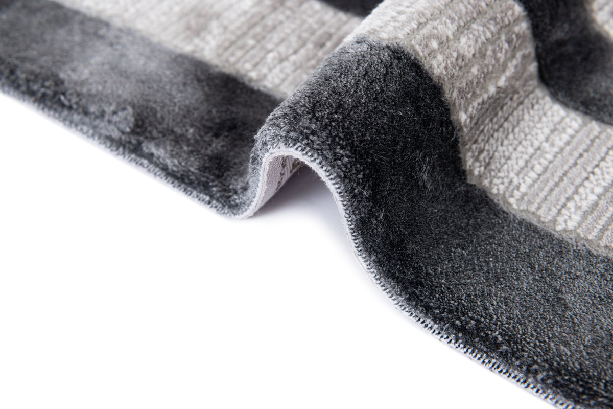 Rechteck Luxus Teppich Chiasso in Grau von Hadorn™ - Lifestyle Image