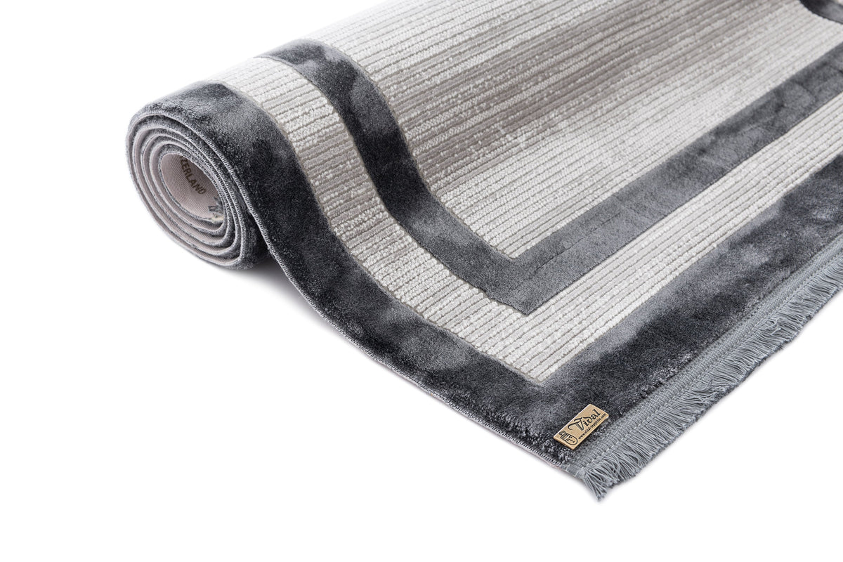Rechteck Luxus Teppich Chiasso in Grau von Hadorn™ - Lifestyle Image