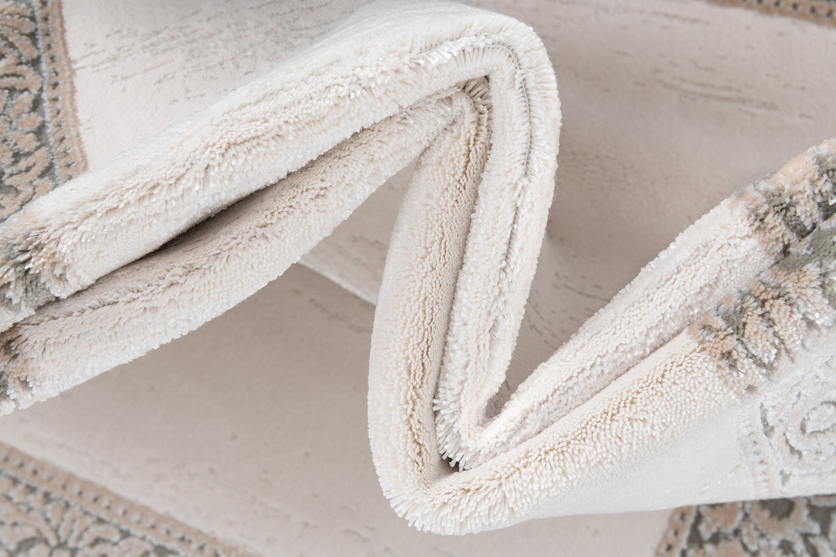 Rechteck Luxus Teppich Lausanne in Weiss von Hadorn™ - Lifestyle Image
