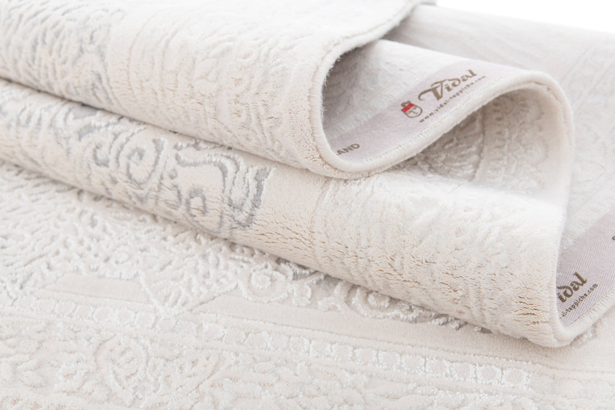 Rechteck Luxus Teppich Arosa in Weiss von Hadorn™ - Lifestyle Image